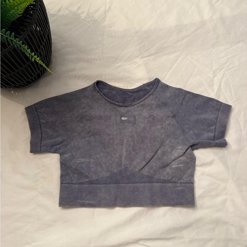 Bo & Tee Cropped Workout Tee